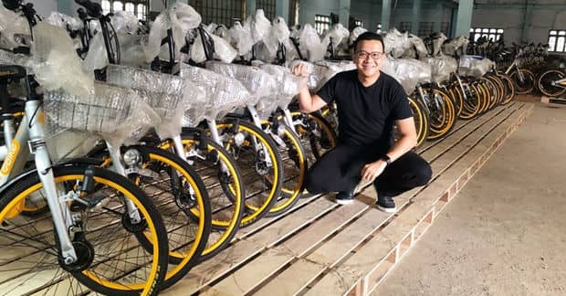 This Man Bought 10,000 Ride-Sharing Bikes to Give to Poor Students