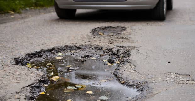Mexican Student Developed a Road Pavement That Repairs Itself