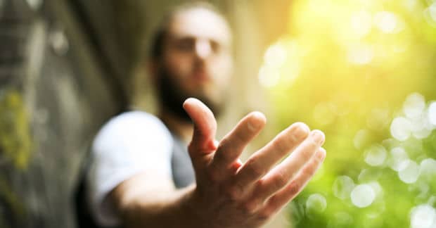 Handyman has Done Over 1,000 Good Deeds Including Donating a Kidney