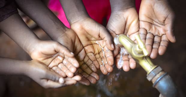 Holiday Giving Vending Machines Make Donating Easy