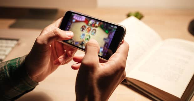 Cell Phone Games That Can Give Your Brain a Workout!