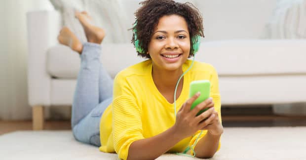 5 Podcasts to Boost Your Happiness