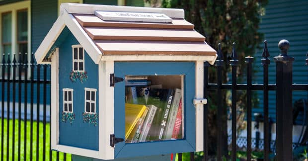 Volunteers Are Turning Their Little Free Libraries Into Pantries