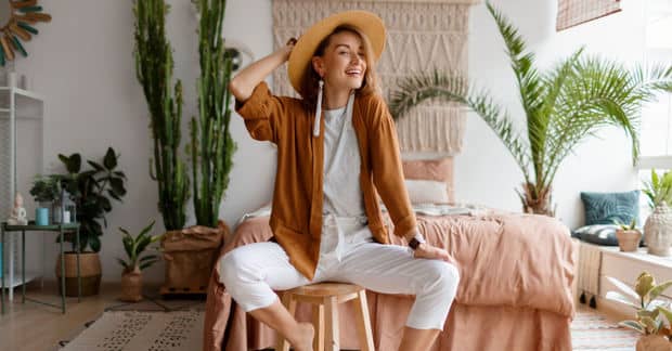 5 Houseplants That Help Invite Sleep