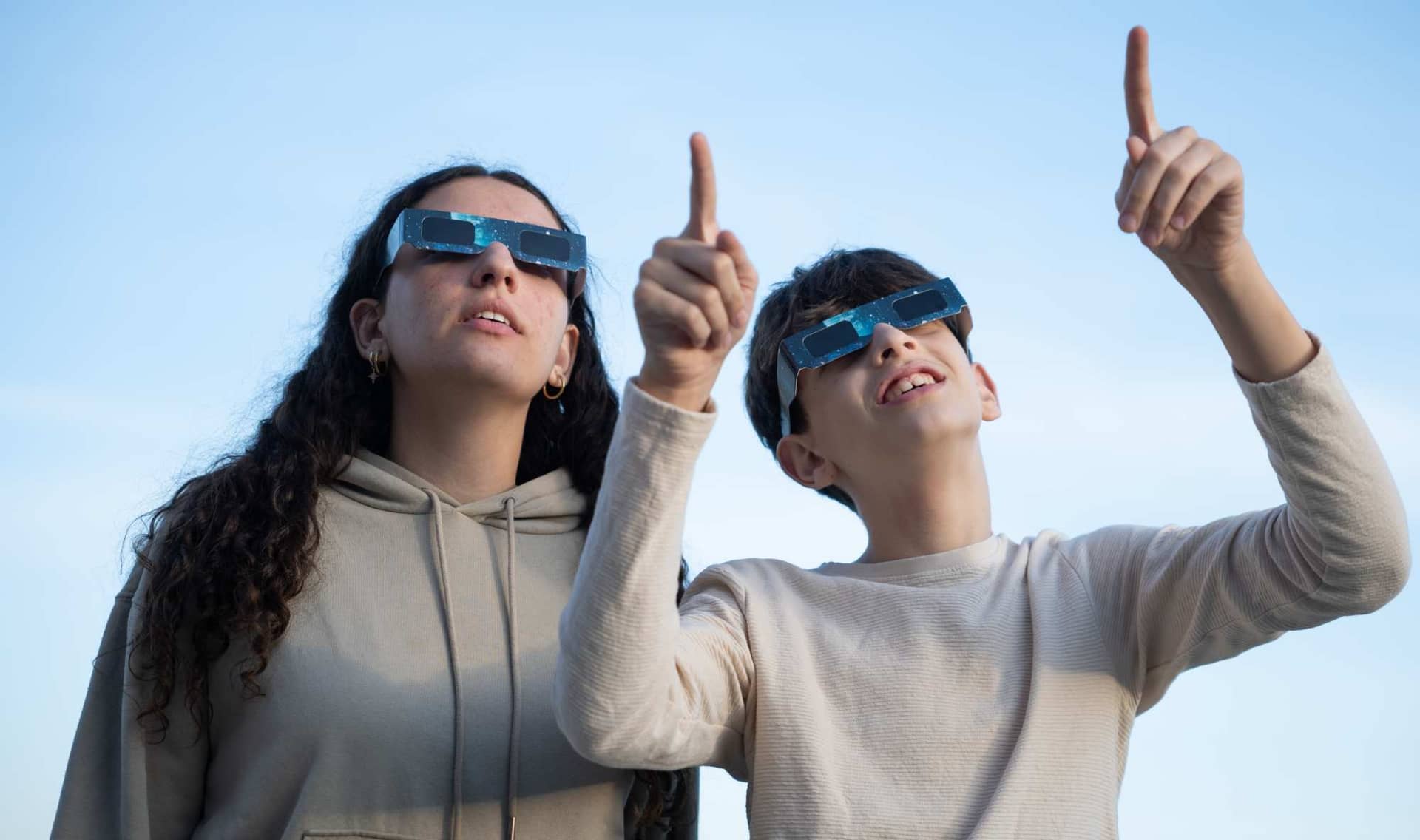 Watching a solar eclipse
