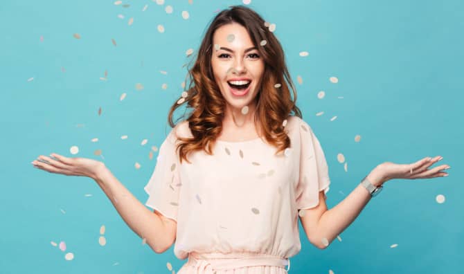 Portrait of a cheerful woman.