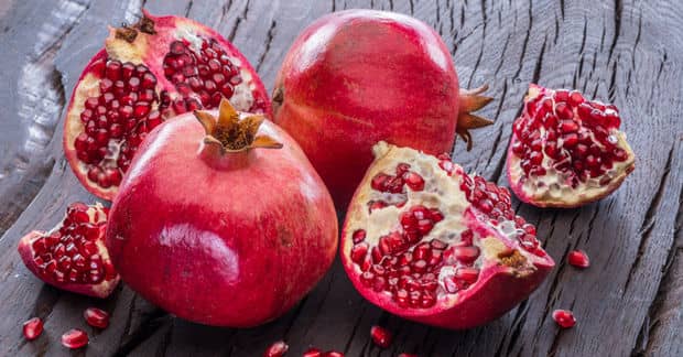 5 Incredible Health Benefits of Pomegranates