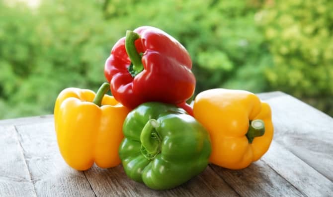 Different colored bell peppers.