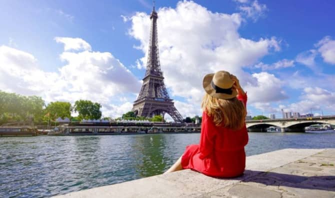 Come Swim in the Seine!
