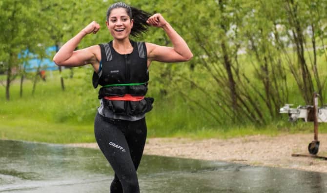 4 Benefits of Walking in a Weighted Vest